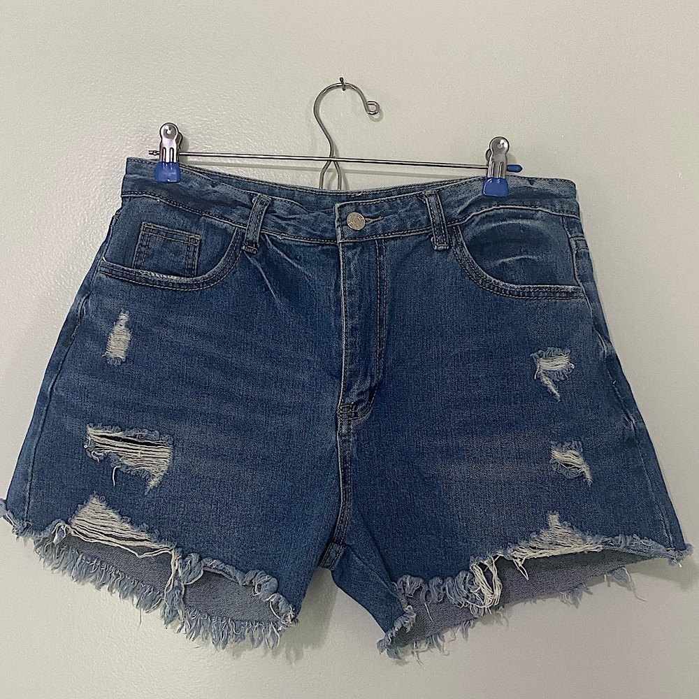 SHEIN Distressed High Rise Denim Jean Shorts Medium Wash Size Large